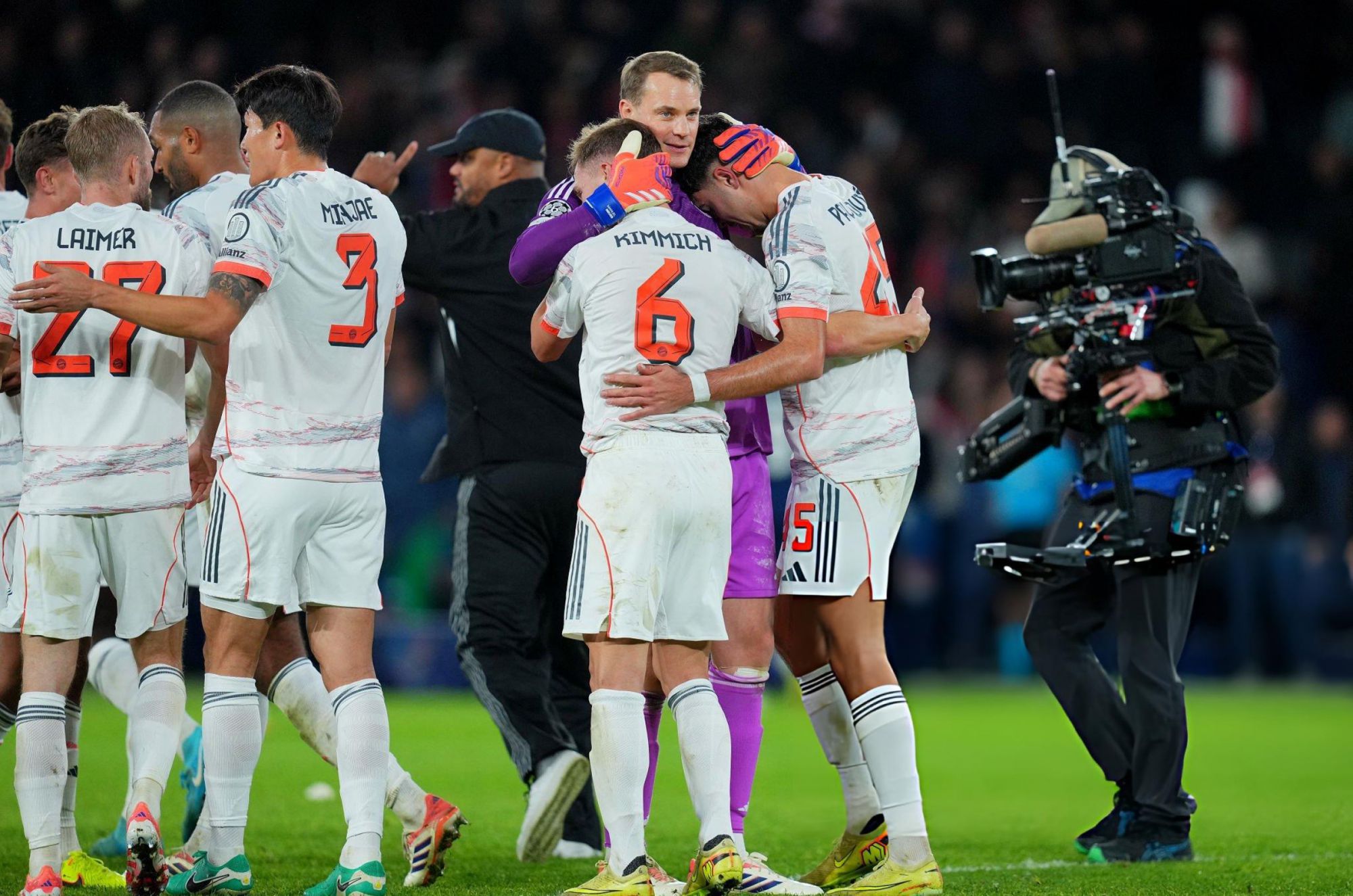 拜仁CEO：踢大巴黎像欧冠总决赛，这场竞赛证明我们能攻善守